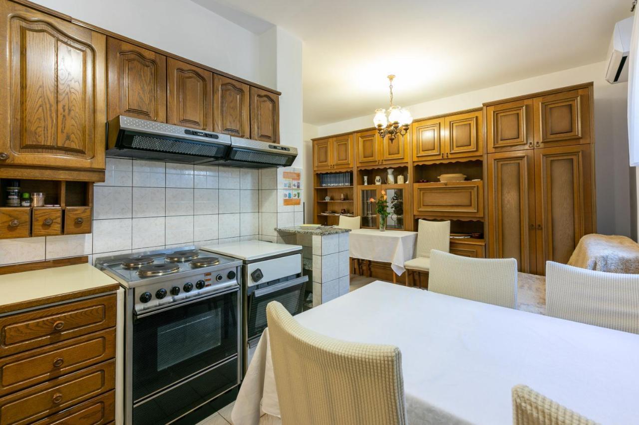 Apartments Mirena Crikvenica Exterior foto